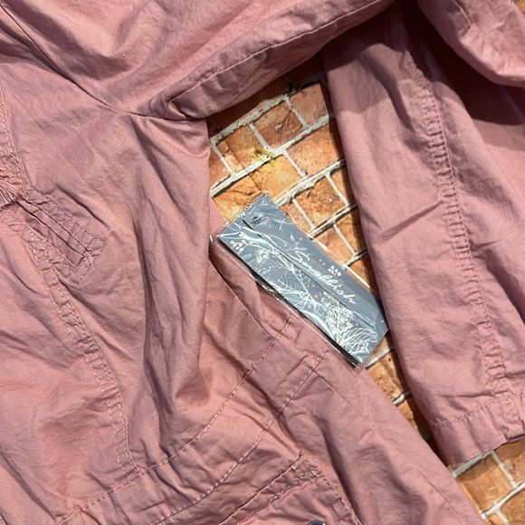 Light Pink Lightweight Jacket - Picture 4 of 5